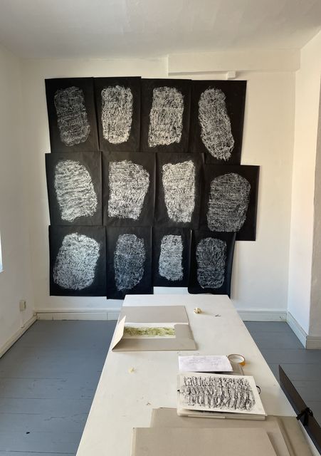 Kurt Strobeck – Ausstellung „Frottagen – Natur und Kunst im Dialog“, Offenes Galerieprojekt, Altona, 2023, Bild 2